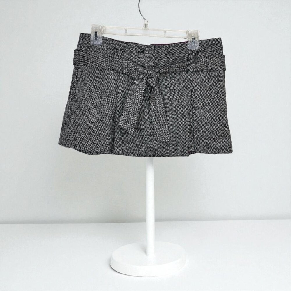 AMERICAN EAGLE OUTFITTERS - HARINBONE MINI SKIRT